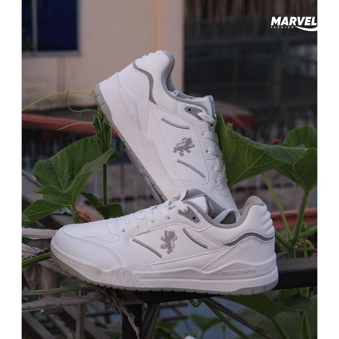 RedTape Casual Shoes