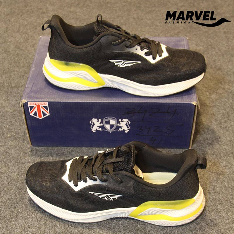 Redtape Sports Shoes